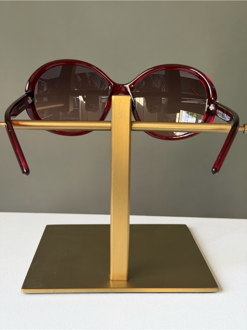 Fendi Women's Sunglasses Red - Picture 3 of 7